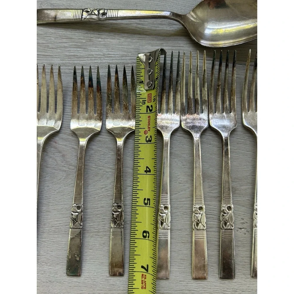 Oneida Morning Star Set 17 Pcs. Forks Community Vtg Silverplate Flatware Spoons
